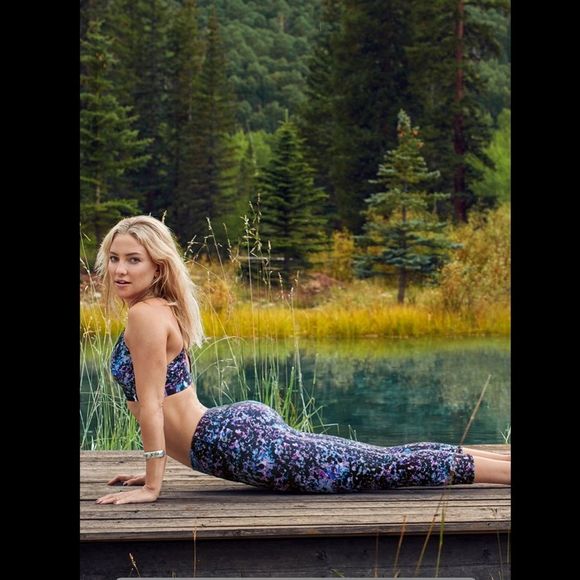 Fabletics Ellie Sports Bra in Violet Storm sz M - Picture 3 of 10